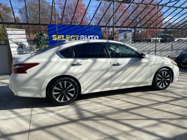 2018 Nissan Altima 5th Gen - Image 5 of 21