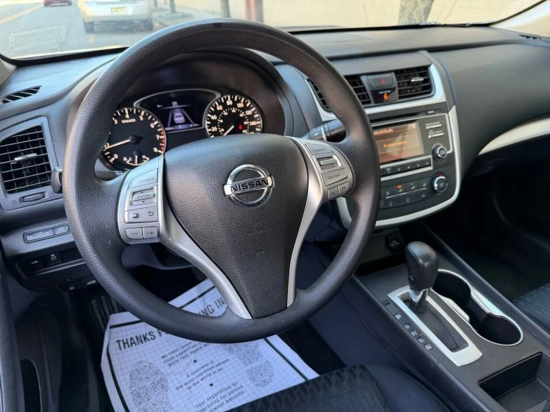 2018 Nissan Altima 5th Gen - Image 9 of 12