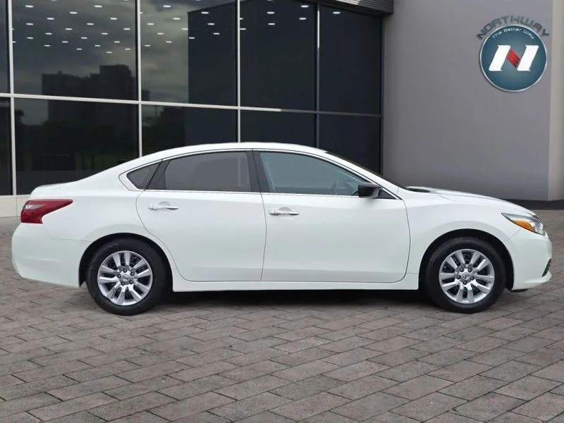 2018 Nissan Altima 5th Gen - Image 6 of 12