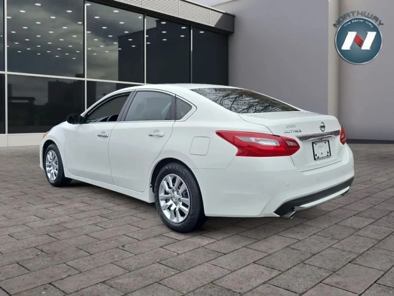 2018 Nissan Altima 5th Gen - Image 3 of 12