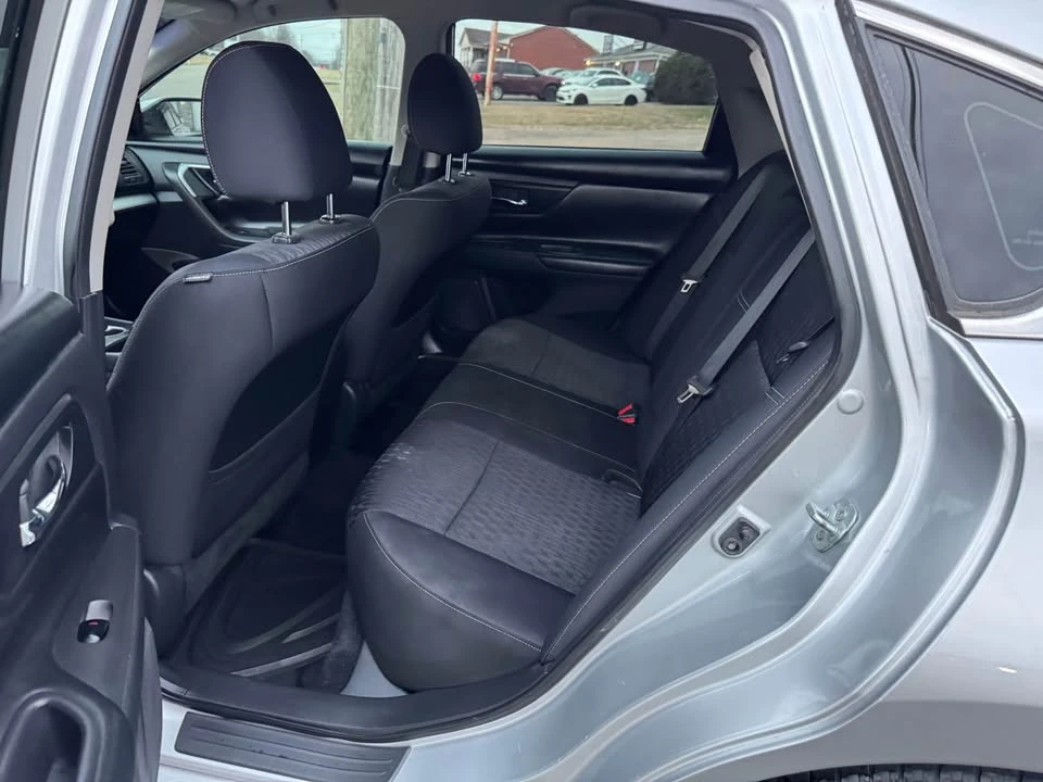 2018 Nissan Altima 5th Gen - Image 13 of 20