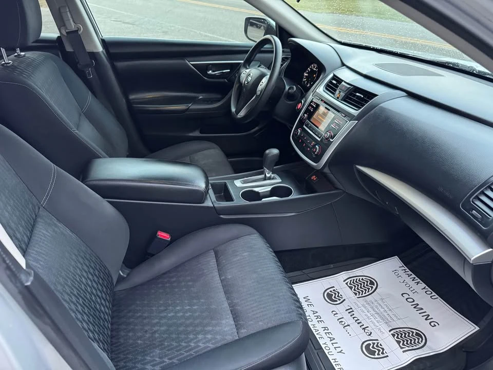 2018 Nissan Altima 5th Gen - Image 16 of 20