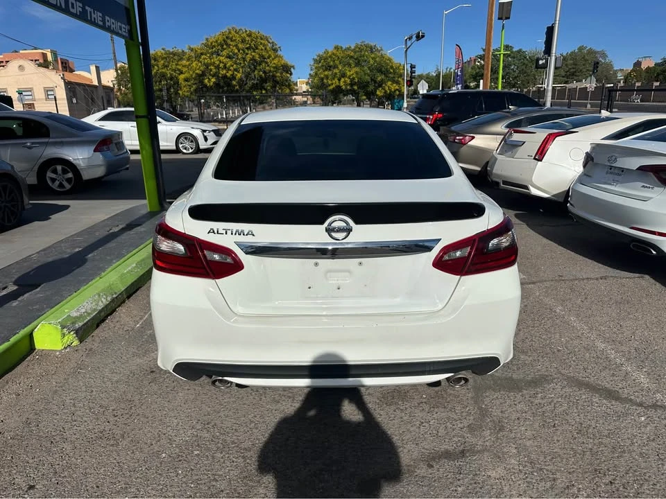 2018 Nissan Altima 5th Gen - Image 4 of 11