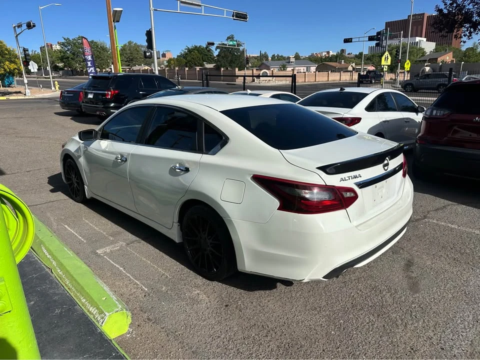 2018 Nissan Altima 5th Gen - Image 3 of 11