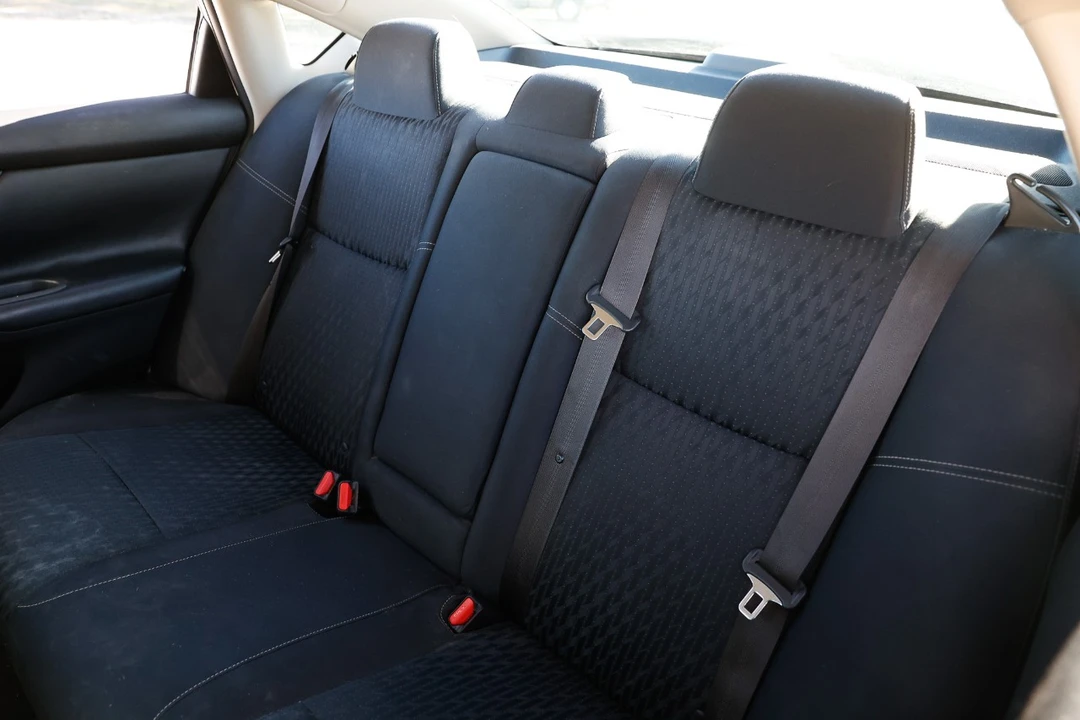 2018 Nissan Altima 5th Gen - Image 8 of 12