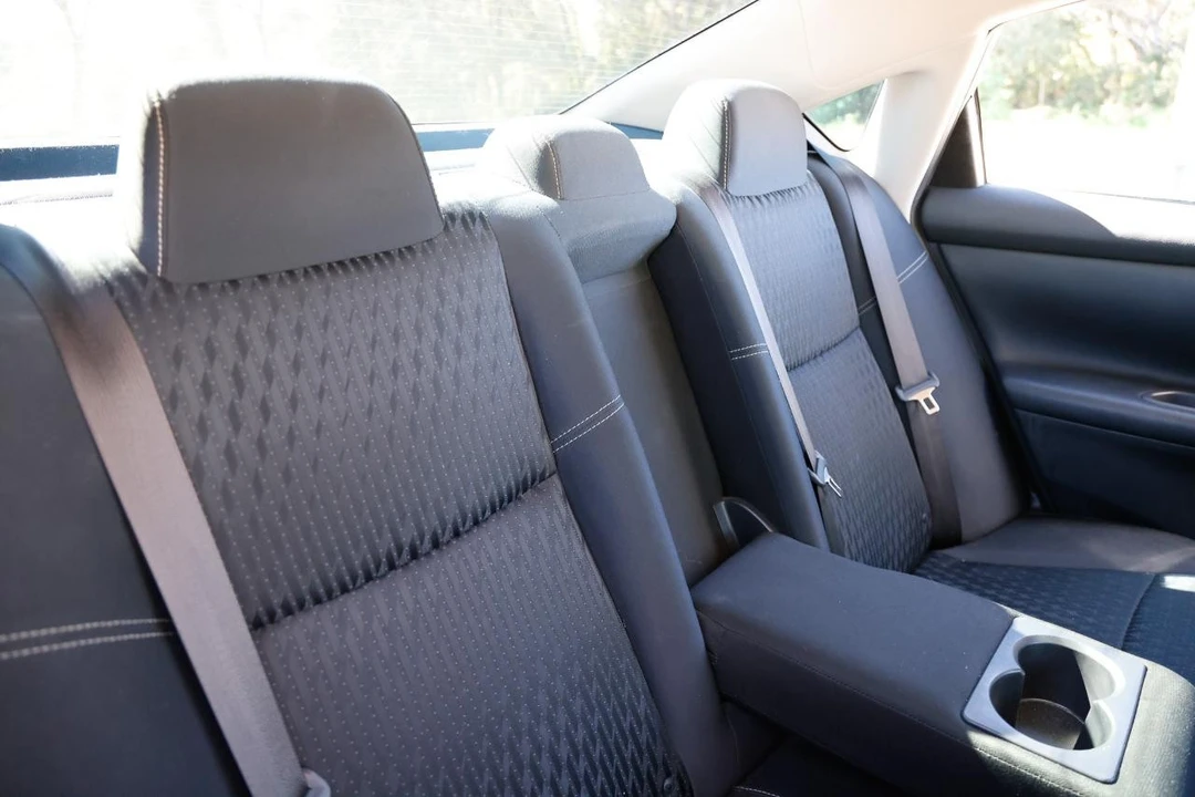 2018 Nissan Altima 5th Gen - Image 14 of 21