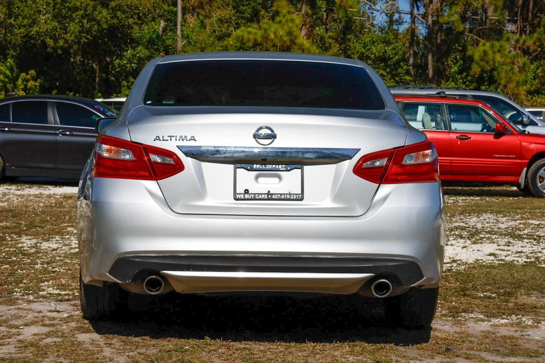 2018 Nissan Altima 5th Gen - Image 9 of 21