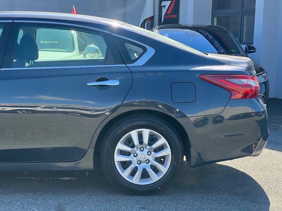 2018 Nissan Altima 5th Gen - Image 7 of 9