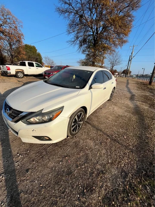2018 Nissan Altima 5th Gen - Image 3 of 3