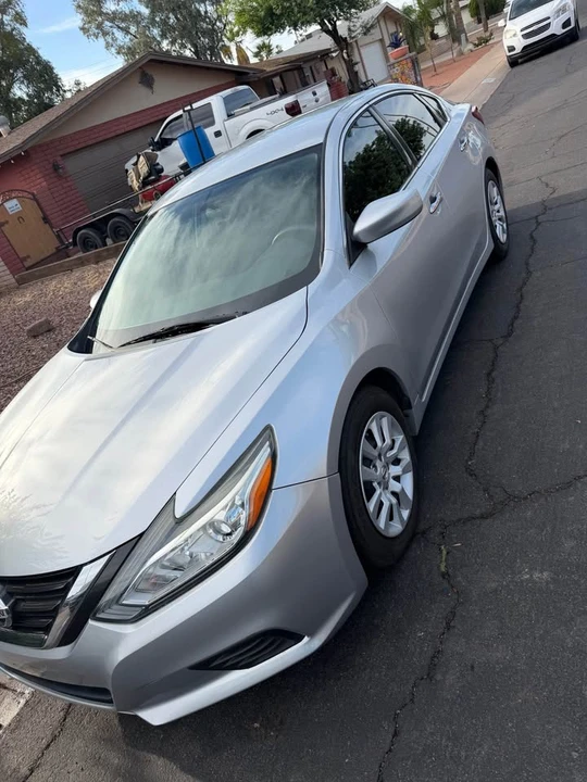 2018 Nissan Altima 5th Gen - Image 2 of 9