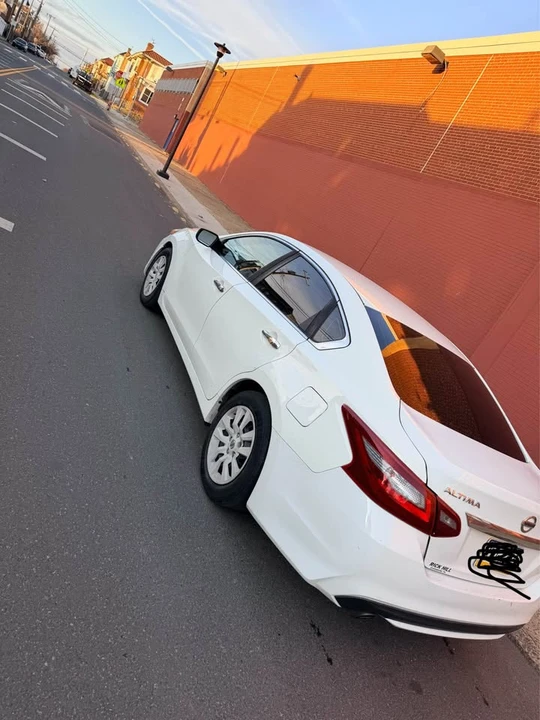 2018 Nissan Altima 5th Gen - Image 3 of 7