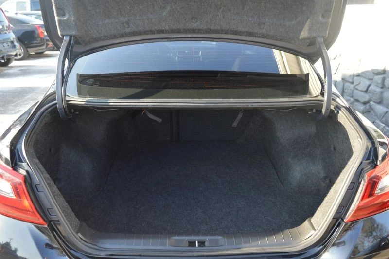 2018 Nissan Altima 5th Gen - Image 9 of 12