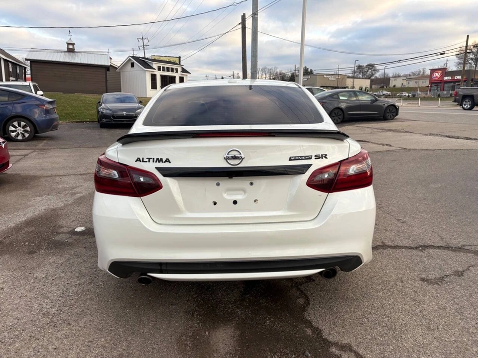 2018 Nissan Altima 5th Gen - Image 5 of 11