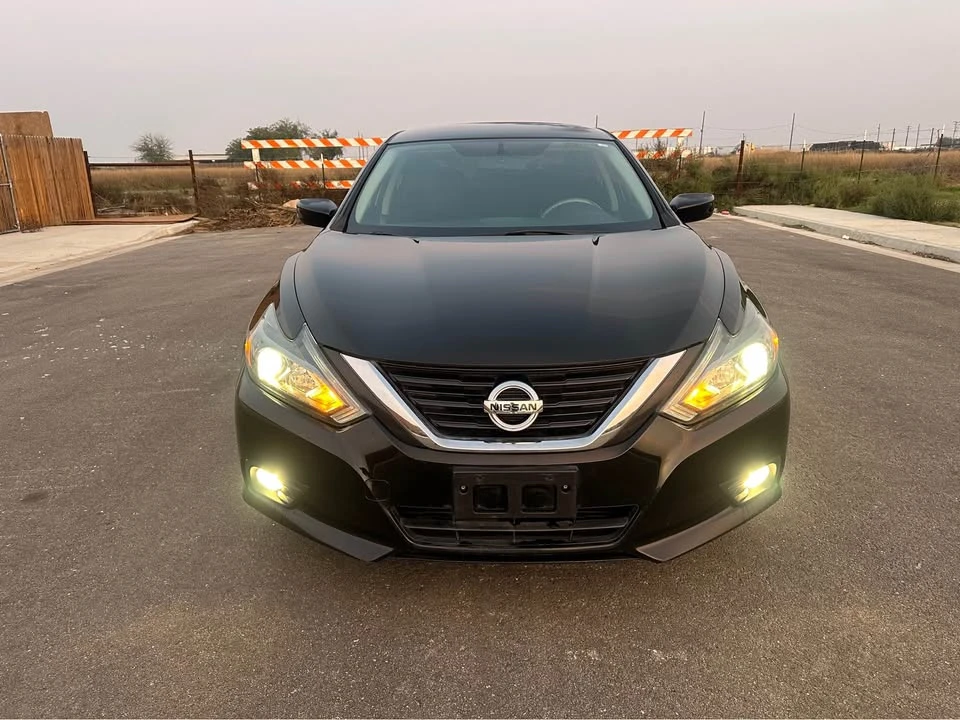 2018 Nissan Altima 5th Gen - Image 2 of 8