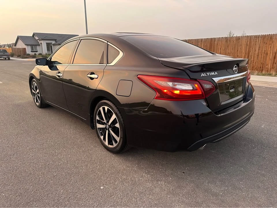 2018 Nissan Altima 5th Gen - Image 6 of 8