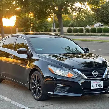 2018 Nissan Altima 2.5 SR Sedan 4D