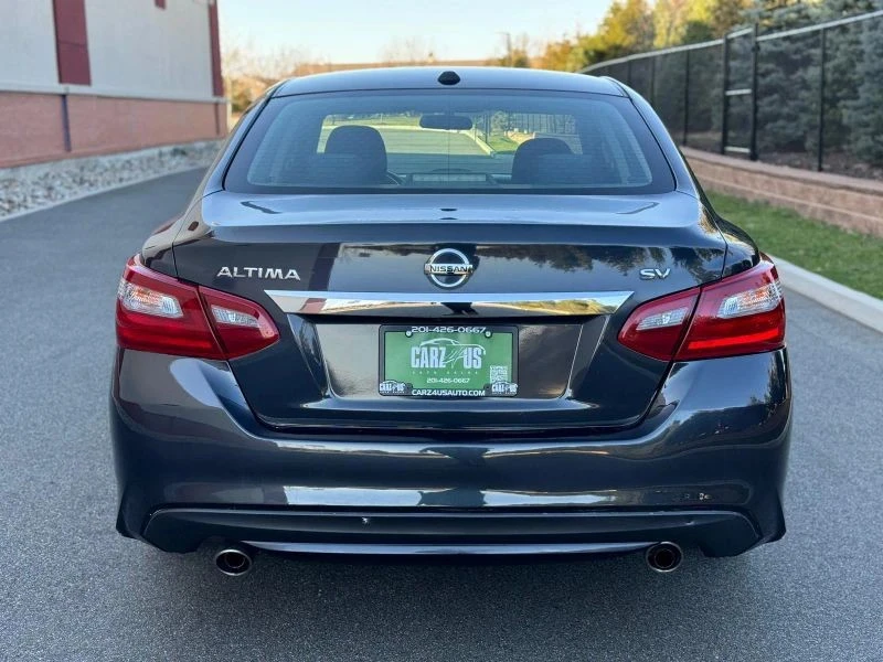 2018 Nissan Altima 5th Gen - Image 9 of 12