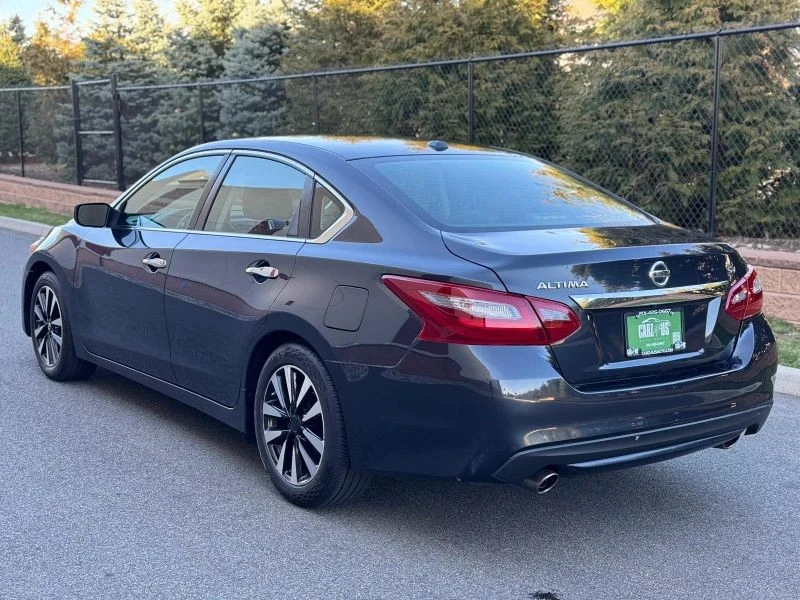 2018 Nissan Altima 5th Gen - Image 11 of 12