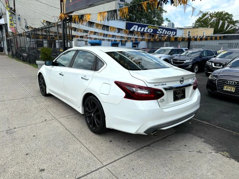 2018 Nissan Altima 5th Gen - Image 3 of 12