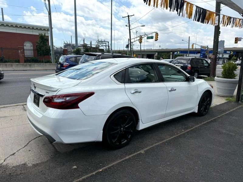 2018 Nissan Altima 5th Gen - Image 5 of 12