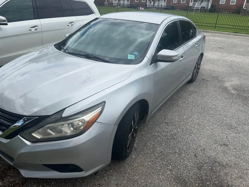 2018 Nissan Altima 5th Gen - Image 5 of 8