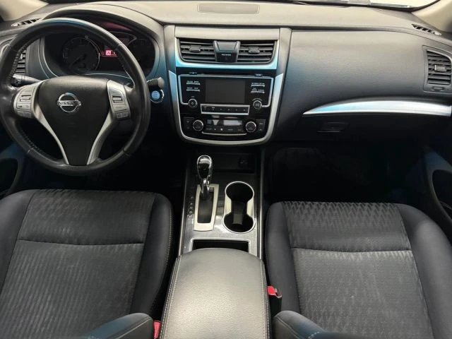 2018 Nissan Altima 5th Gen - Image 2 of 31