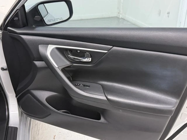 2018 Nissan Altima 5th Gen - Image 20 of 31