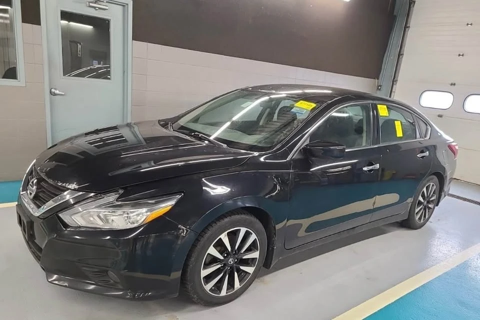 2018 Nissan Altima 5th Gen - Image 5 of 6