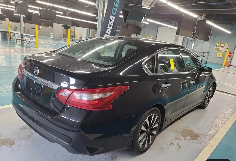 2018 Nissan Altima 5th Gen - Image 2 of 6