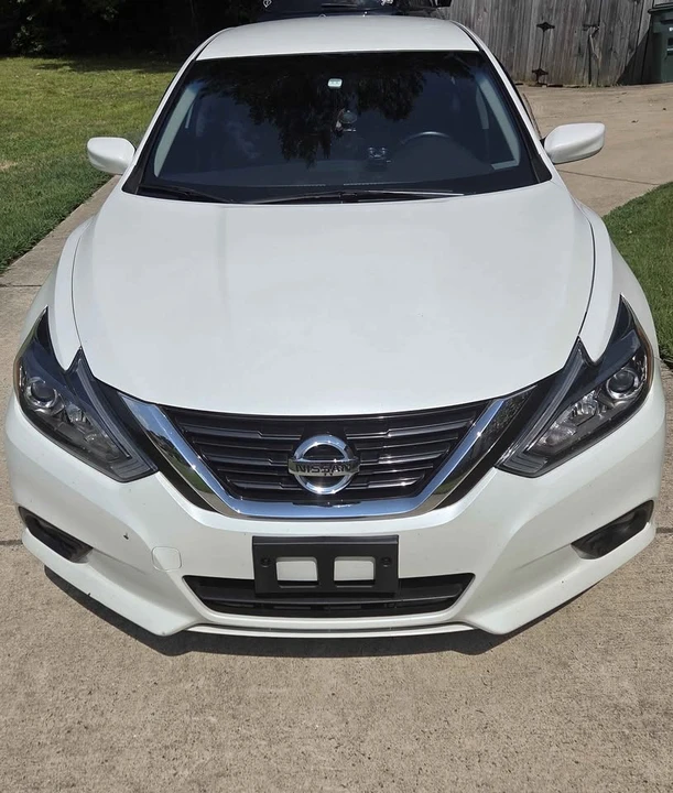 2018 Nissan Altima 5th Gen - Image 13 of 18