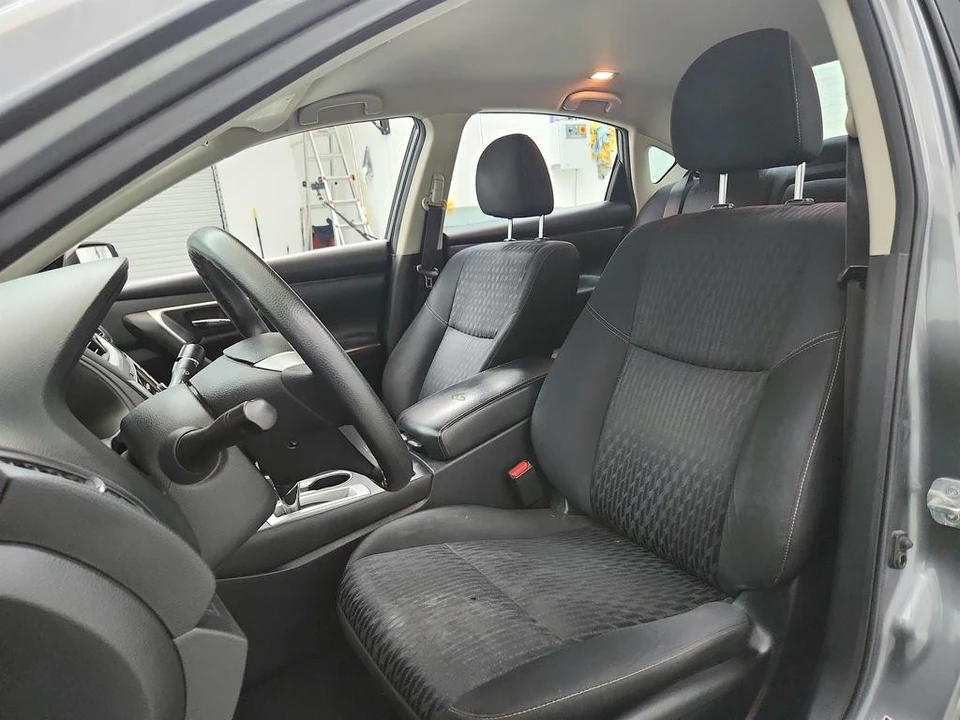 2018 Nissan Altima 5th Gen - Image 14 of 21