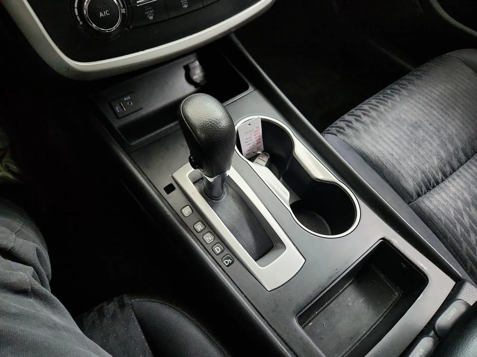2018 Nissan Altima 5th Gen - Image 17 of 21