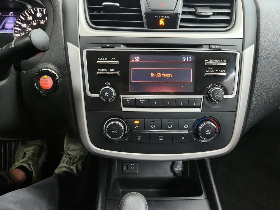 2018 Nissan Altima 5th Gen - Image 19 of 21