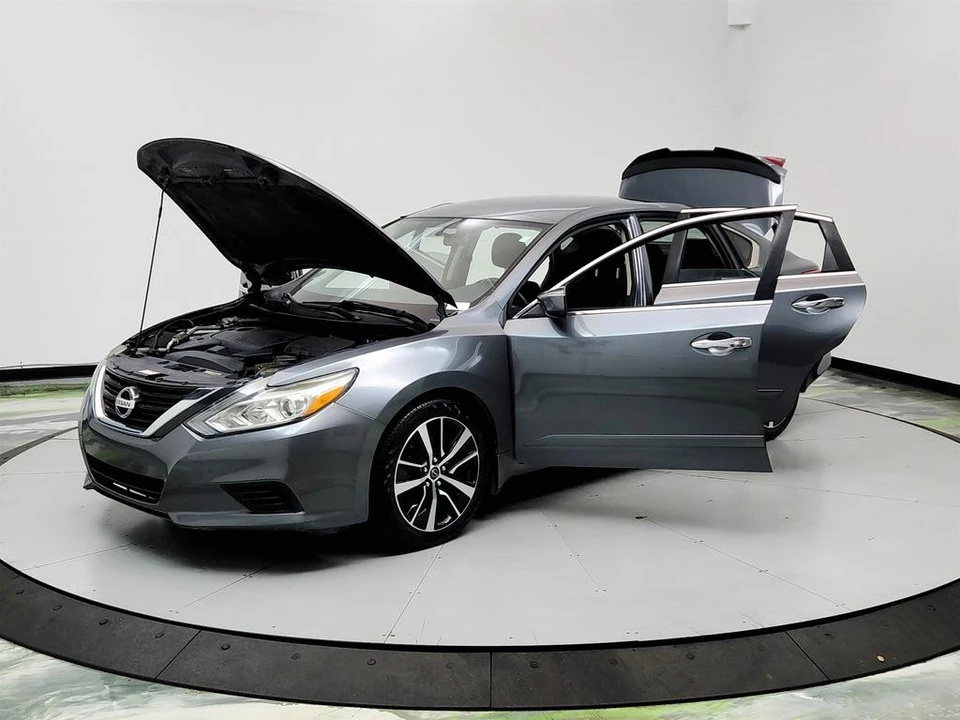 2018 Nissan Altima 5th Gen - Image 9 of 21