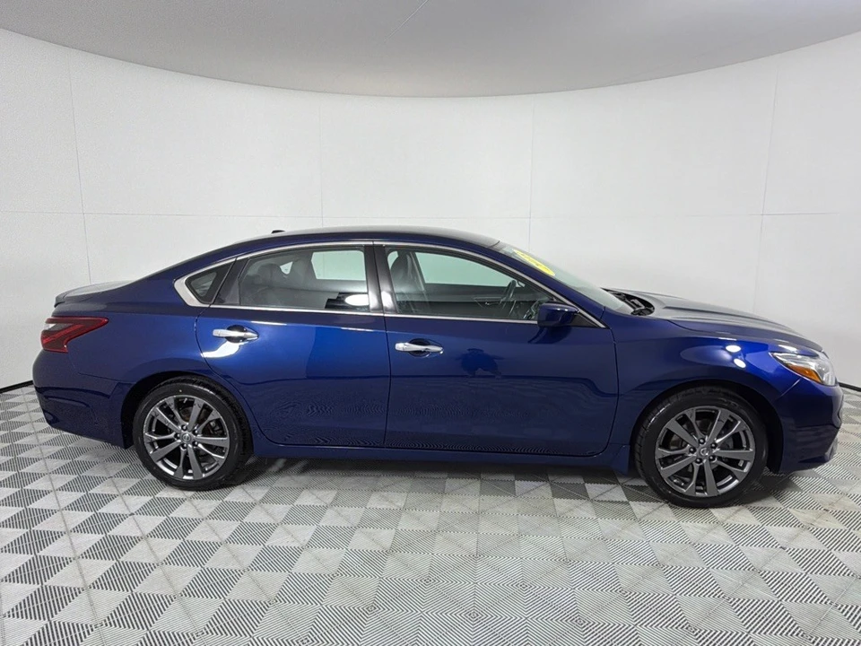 2018 Nissan Altima 5th Gen - Image 4 of 12
