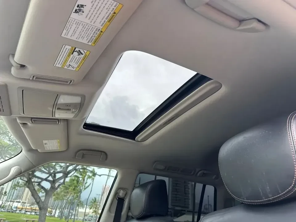 2018 Nissan Armada - Image 11 of 15