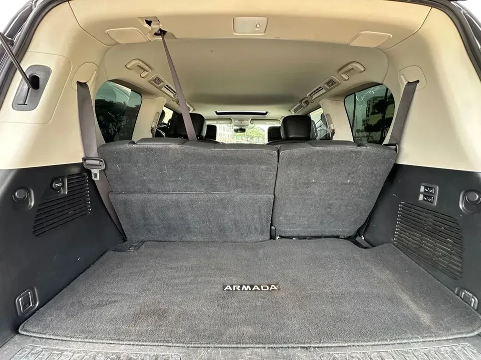 2018 Nissan Armada - Image 15 of 15