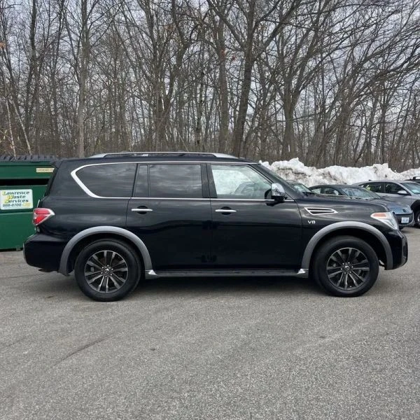 2018 Nissan Armada - Image 10 of 12