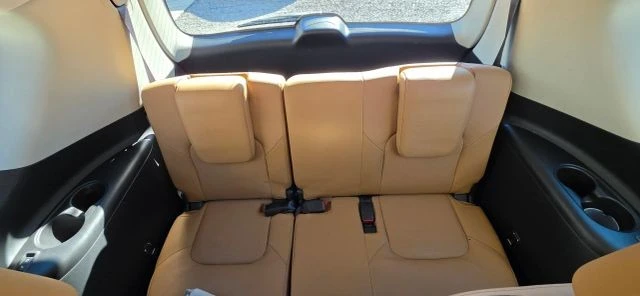 2018 Nissan Armada - Image 19 of 21