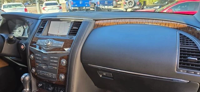 2018 Nissan Armada - Image 13 of 21