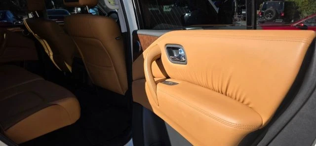 2018 Nissan Armada - Image 16 of 21