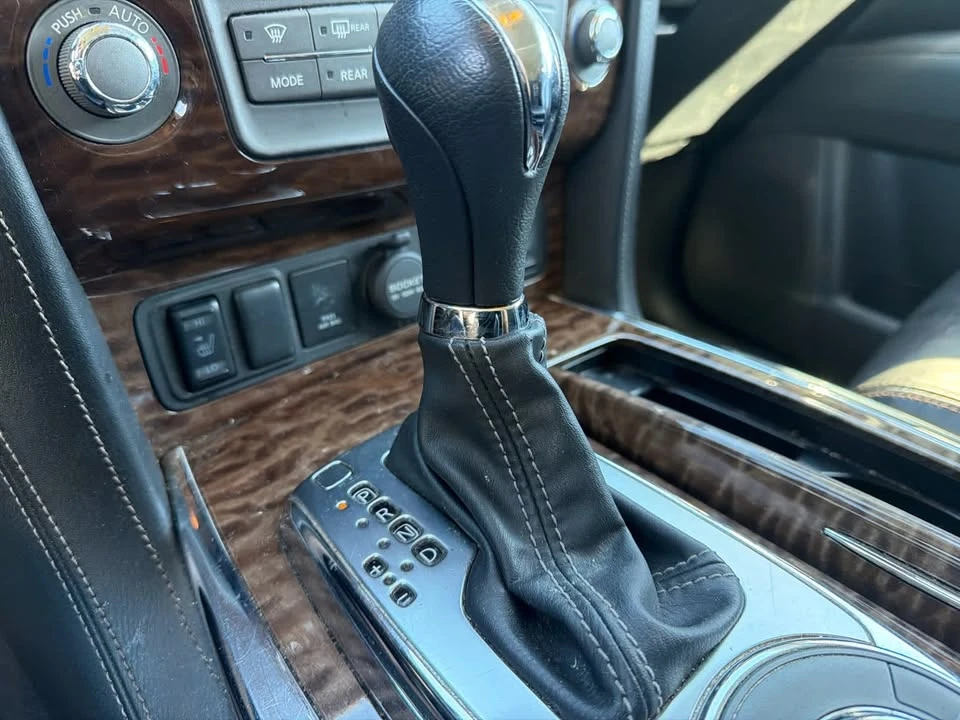 2018 Nissan Armada - Image 7 of 15