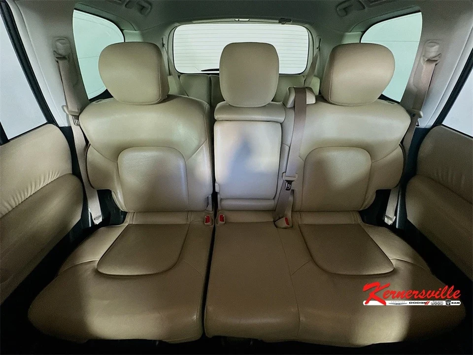 2018 Nissan Armada - Image 13 of 21