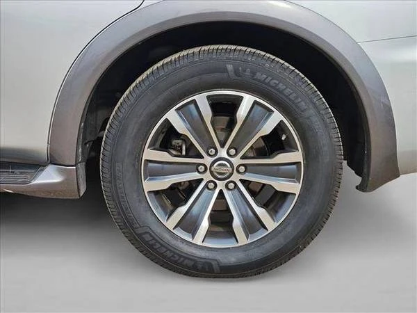 2018 Nissan Armada - Image 21 of 21