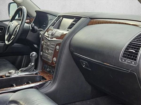 2018 Nissan Armada - Image 20 of 21