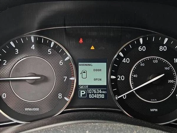 2018 Nissan Armada - Image 11 of 21