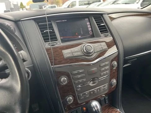2018 Nissan Armada - Image 10 of 17