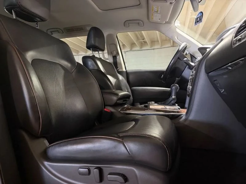 2018 Nissan Armada - Image 11 of 12