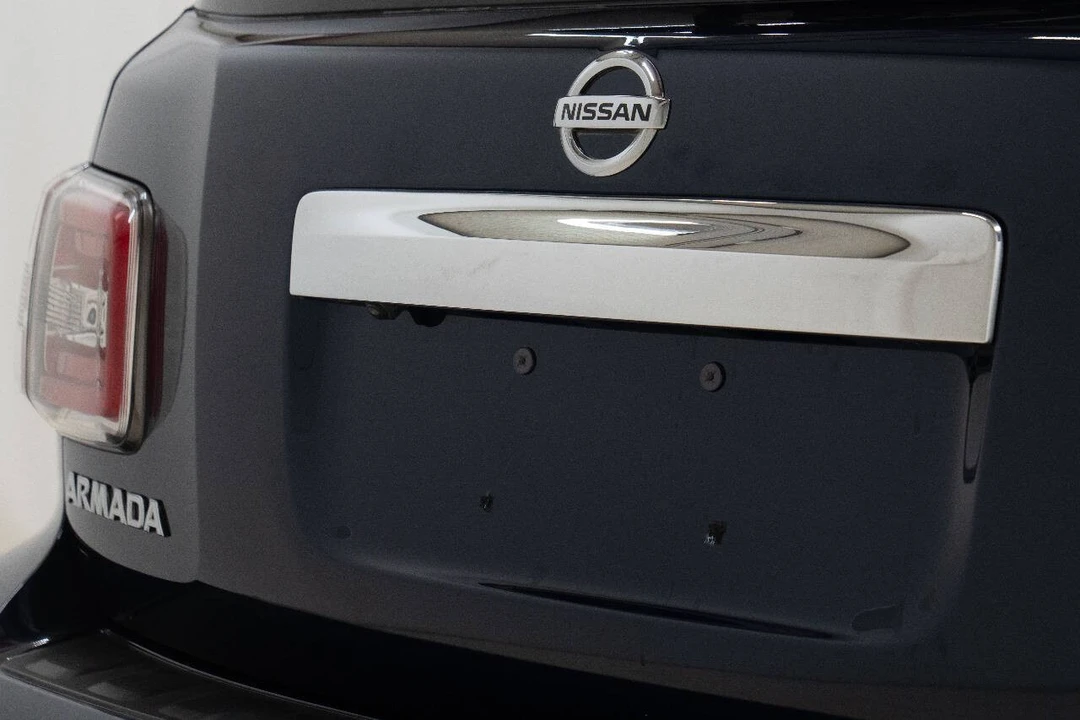 2018 Nissan Armada - Image 14 of 21