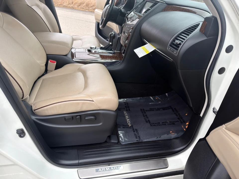 2018 Nissan Armada - Image 18 of 21
